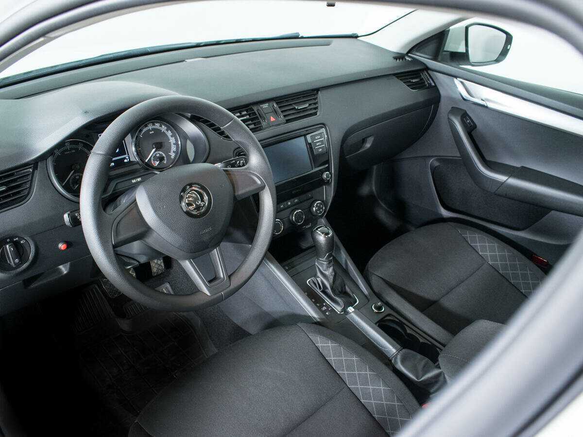 Купить Skoda Octavia, 2019, 37 010 км.. Фото: #12