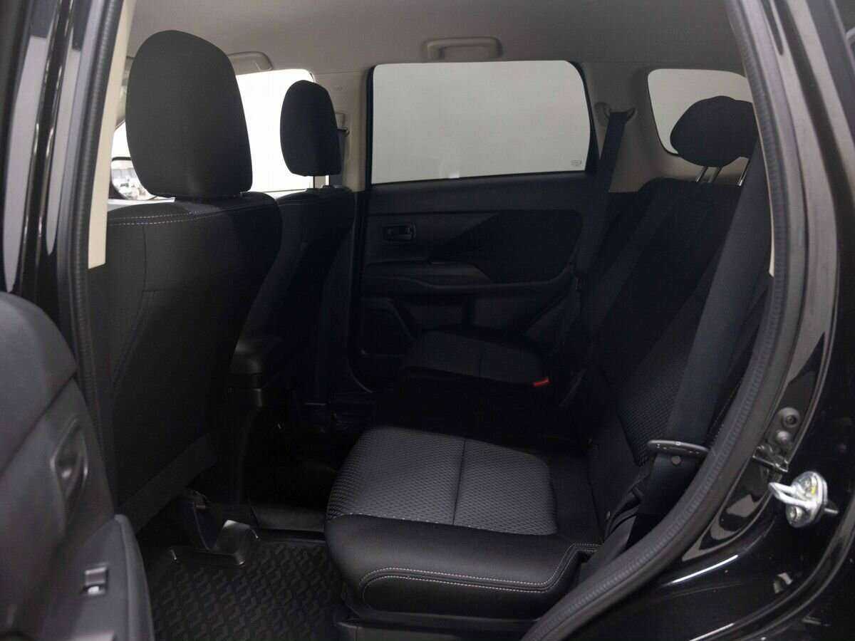 Купить Mitsubishi Outlander, 2016, 74 202 км.. Фото: #8