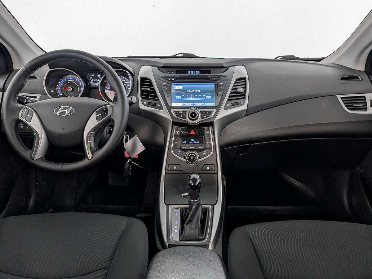 Купить Hyundai Elantra, 2014, 102 900 км.. Фото: #11