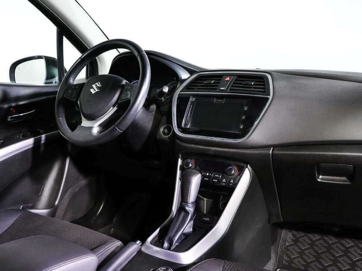 Купить Suzuki SX4, 2017, 67 557 км.. Фото: #6