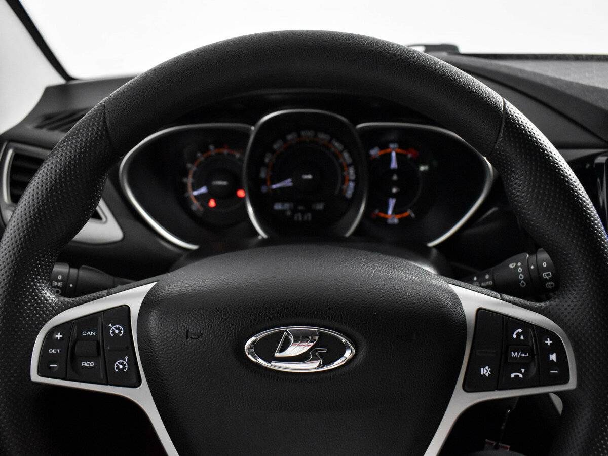 Купить Lada (ВАЗ) Vesta, 2018, 106 395 км.. Фото: #15