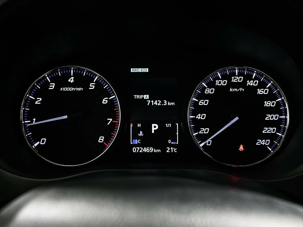 Купить Mitsubishi Outlander, 2017, 72 468 км.. Фото: #9