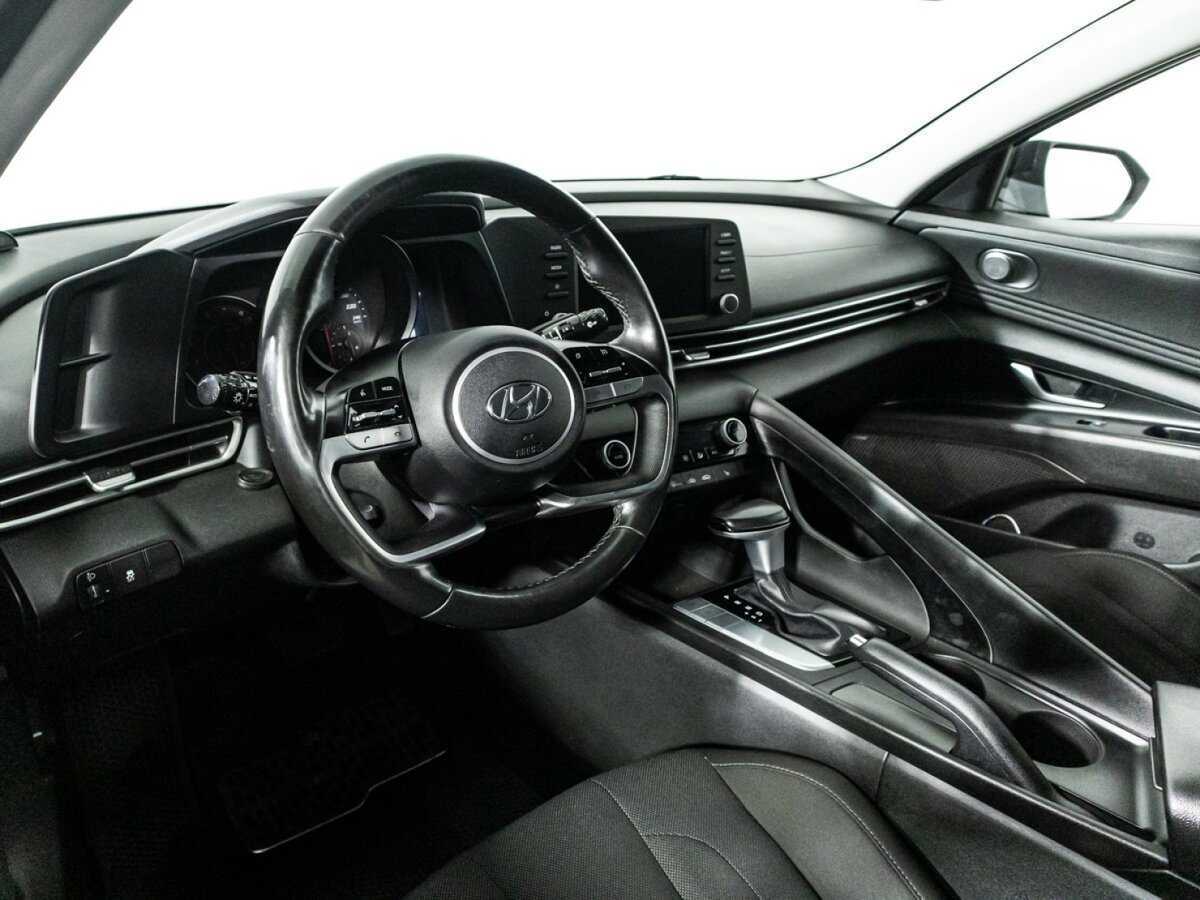 Купить Hyundai Elantra, 2021, 109 121 км.. Фото: #10
