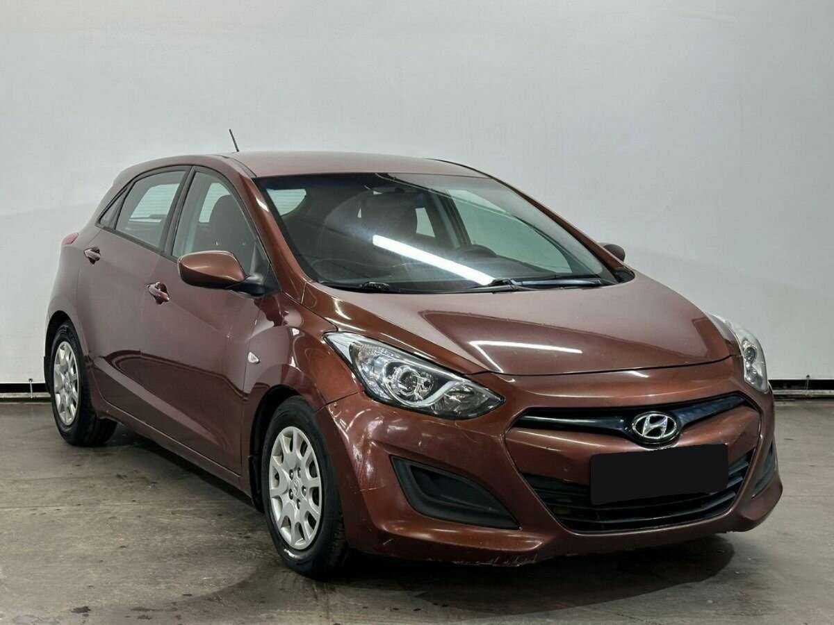Купить Hyundai i30, 2012, 229 547 км.. Фото: #2