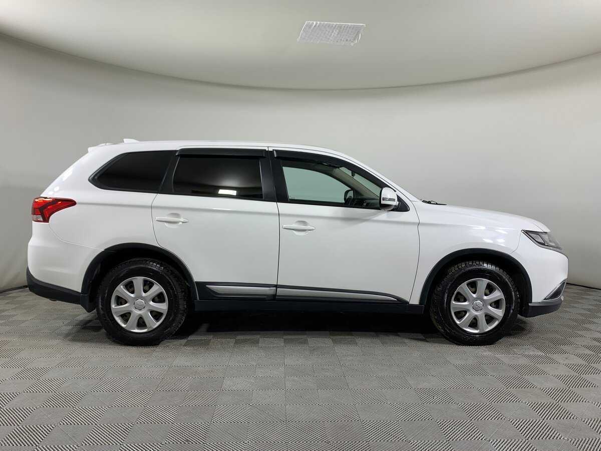 Купить Mitsubishi Outlander, 2017, 275 602 км.. Фото: #3