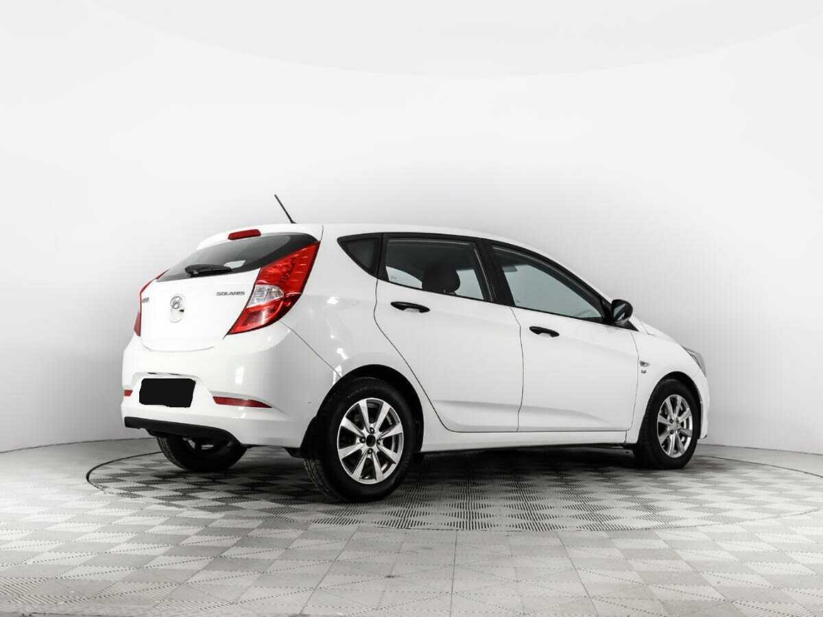 Купить Hyundai Solaris, 2015, 105 092 км.. Фото: #4