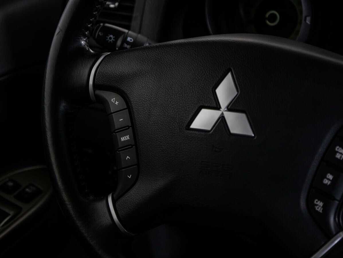 Купить Mitsubishi Pajero, 2018, 70 500 км.. Фото: #12