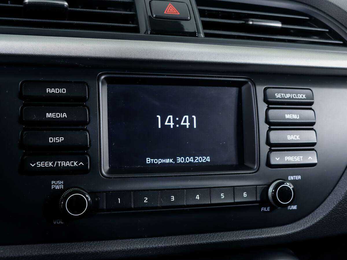 Купить Kia Rio, 2017, 100 883 км.. Фото: #12