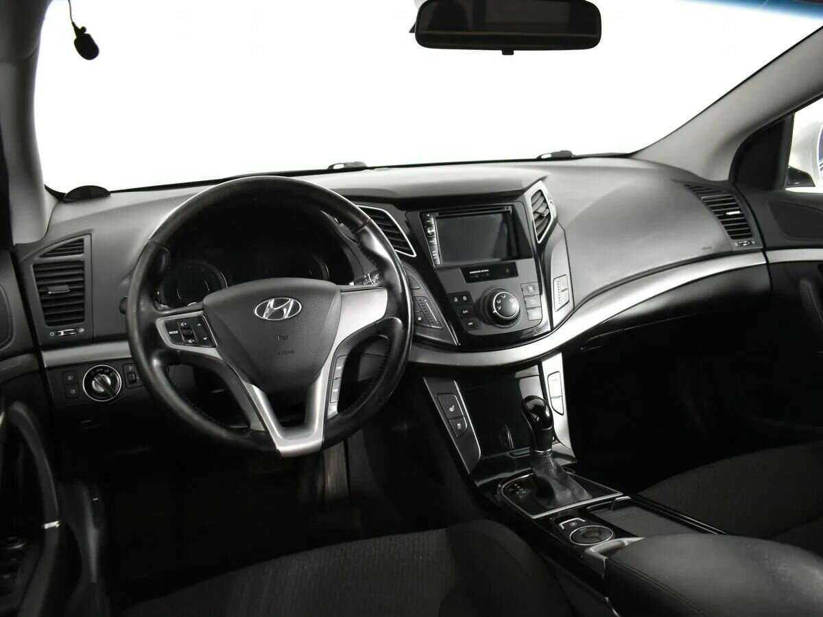 Купить Hyundai i40, 2014, 120 000 км.. Фото: #10