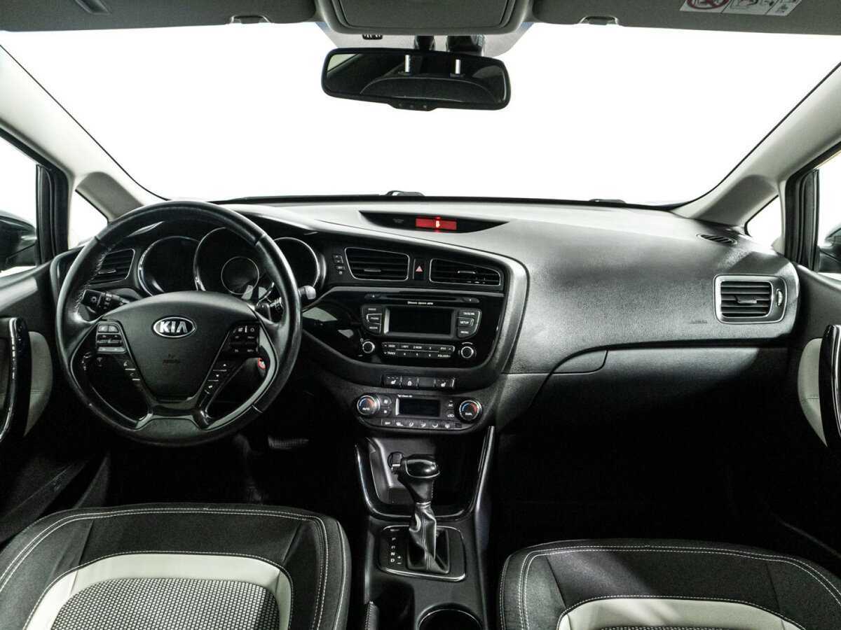 Купить Kia Ceed, 2015, 97 790 км.. Фото: #12
