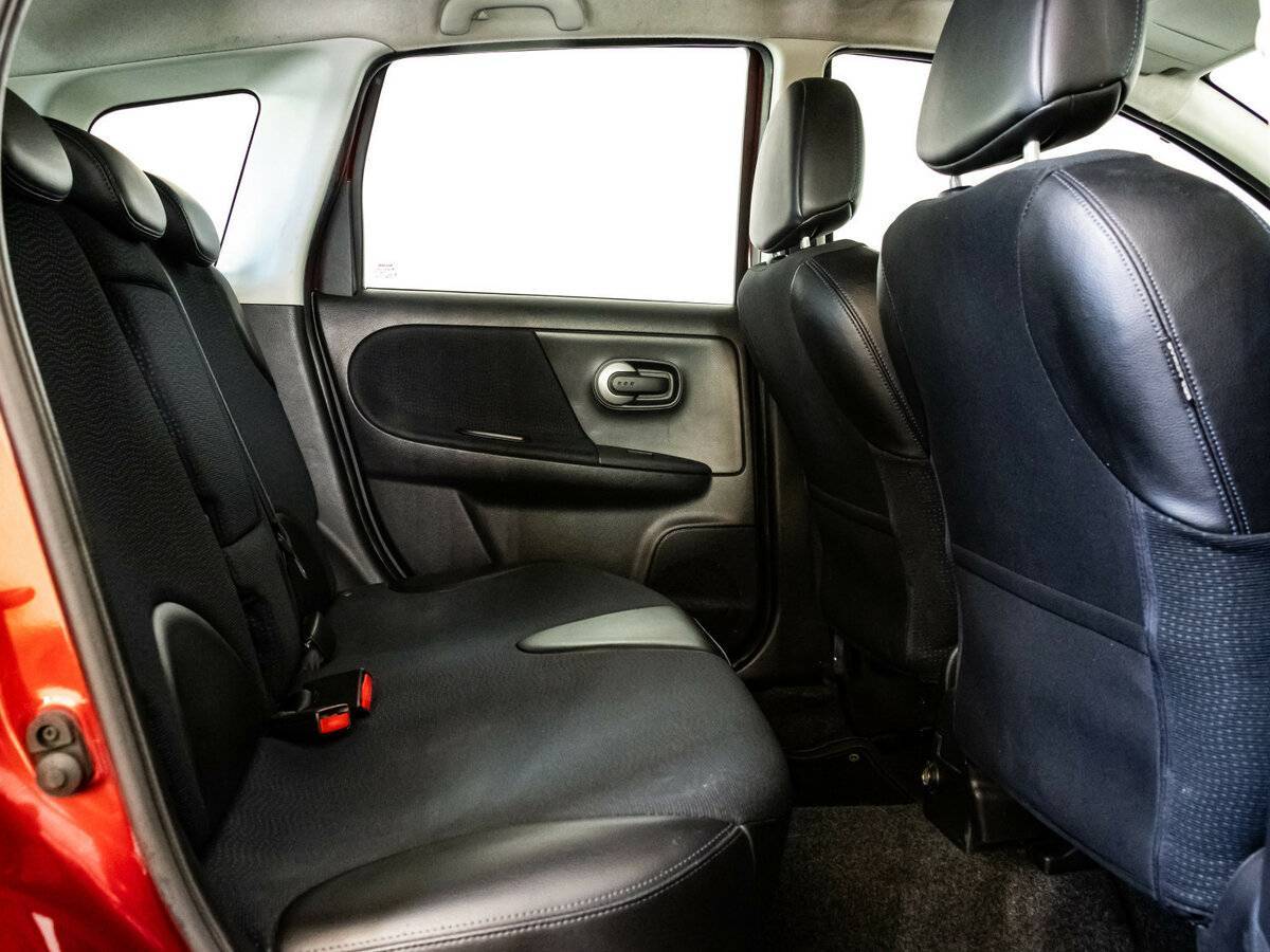 Купить Nissan Note, 2013, 235 417 км.. Фото: #11