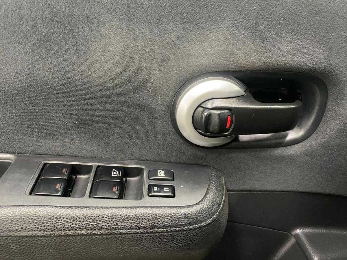 Купить Nissan Tiida, 2013, 211 000 км.. Фото: #15