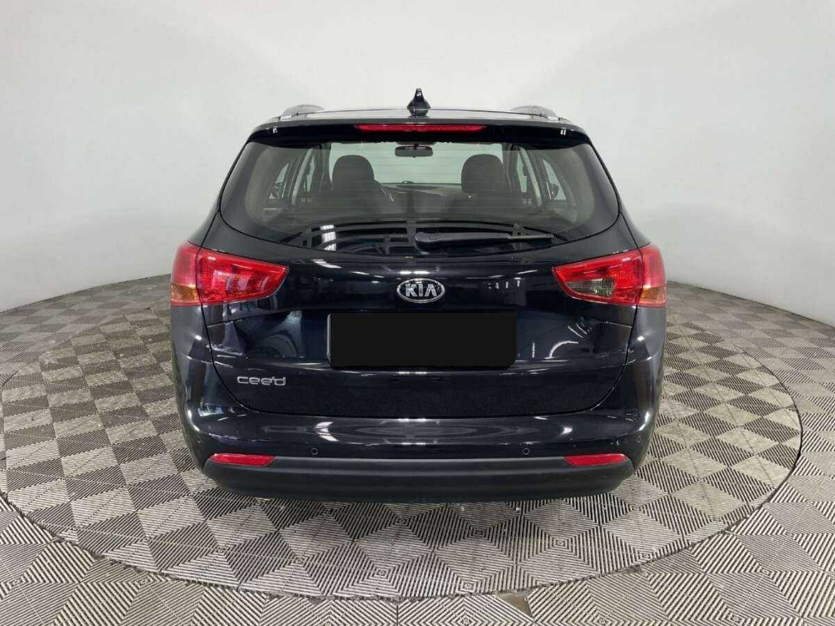 Купить Kia Ceed, 2017, 95 856 км.. Фото: #2