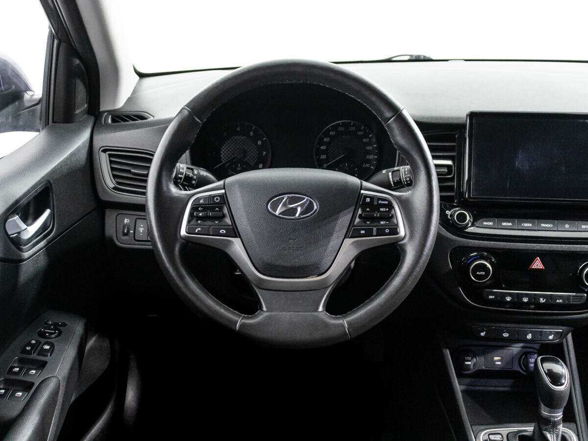 Купить Hyundai Solaris, 2021, 65 231 км.. Фото: #16