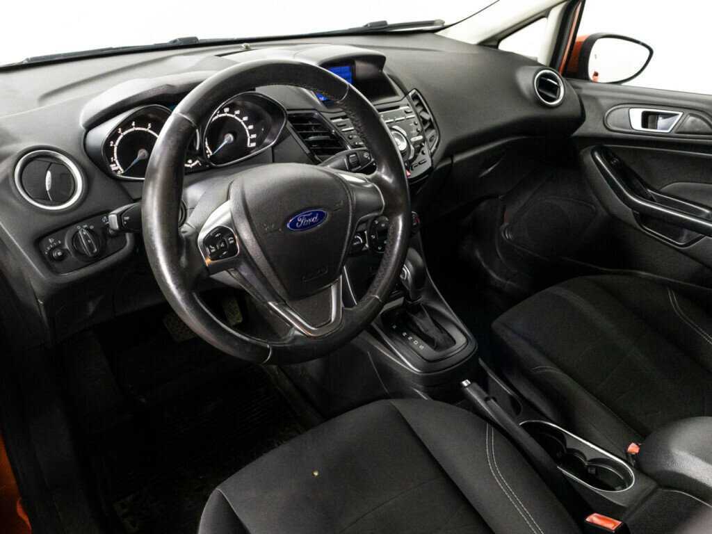 Купить Ford Fiesta, 2015, 117 383 км.. Фото: #10