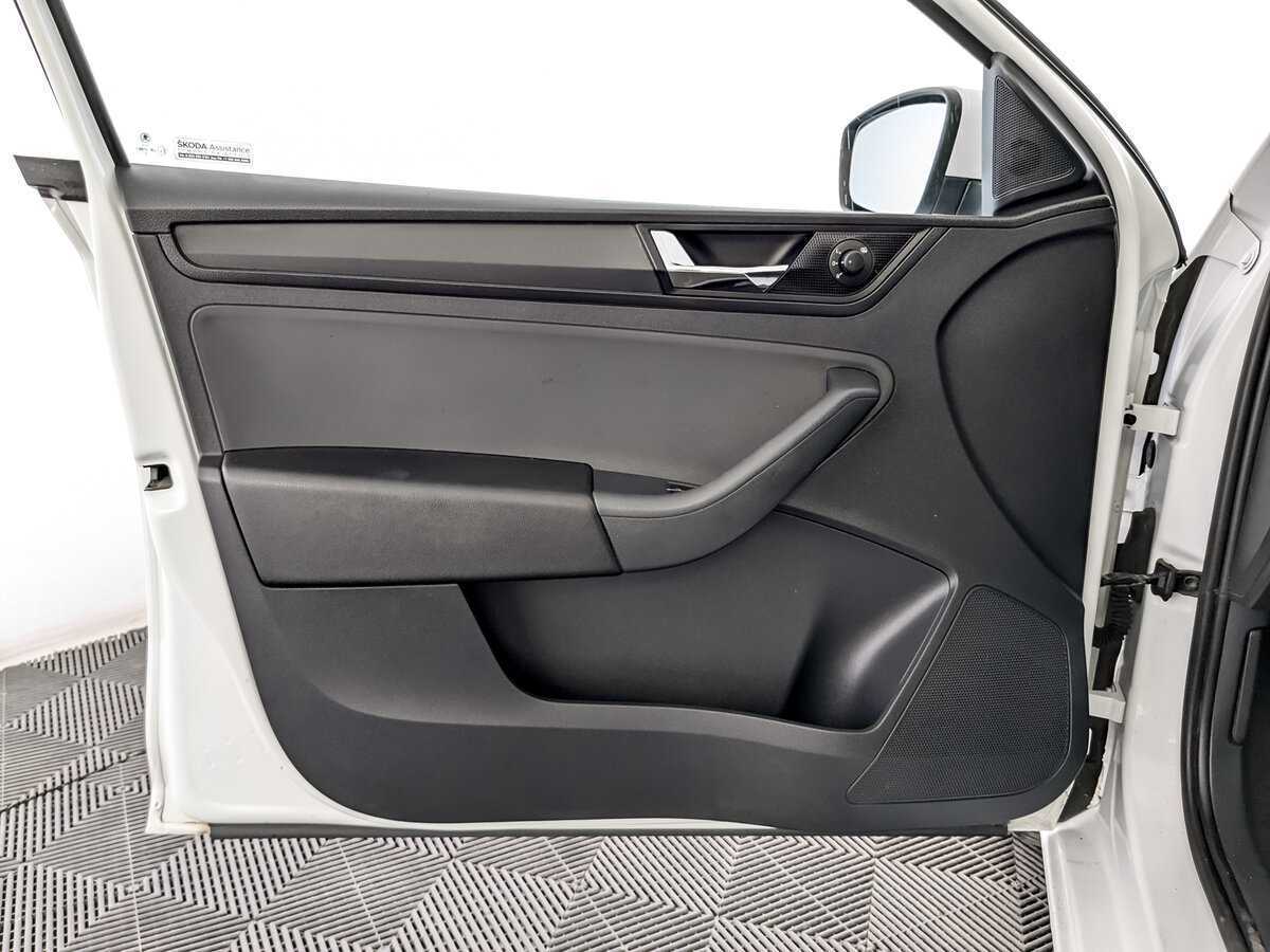 Купить Skoda Rapid, 2019, 156 377 км.. Фото: #18