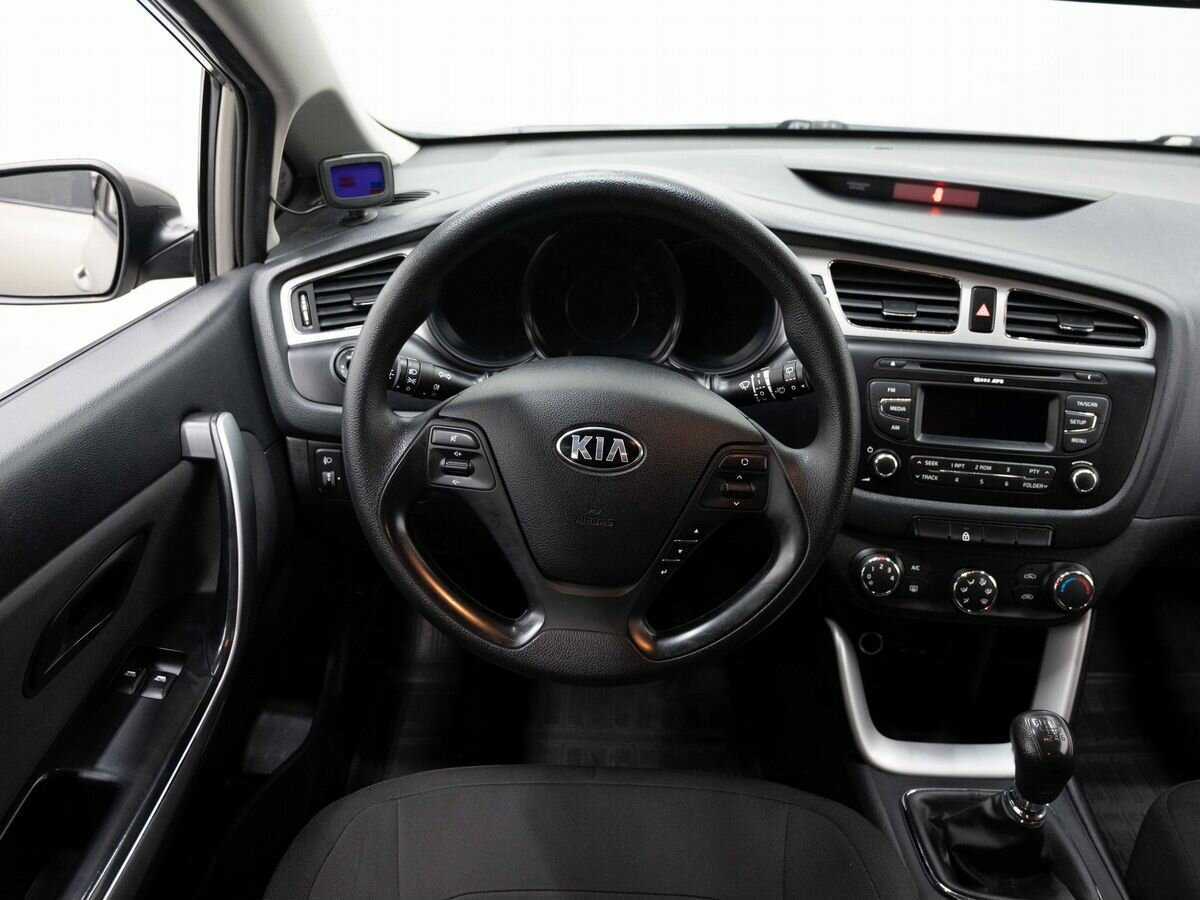 Купить Kia Ceed, 2013, 130 000 км.. Фото: #13