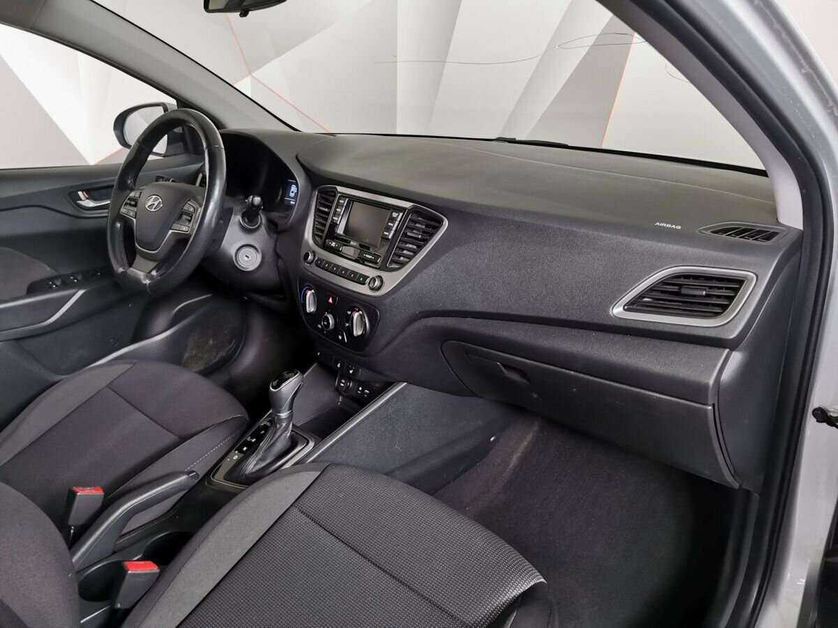 Купить Hyundai Solaris, 2018, 102 143 км.. Фото: #8