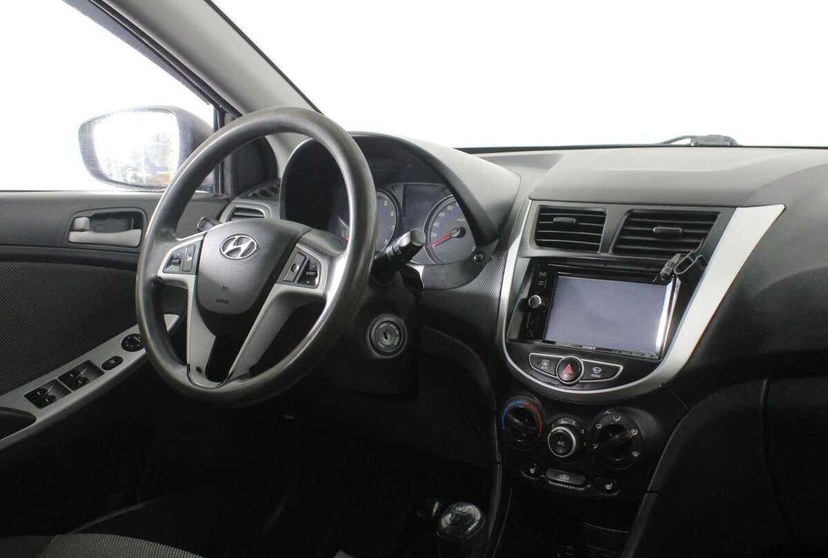 Купить Hyundai Solaris, 2013, 223 000 км.. Фото: #8