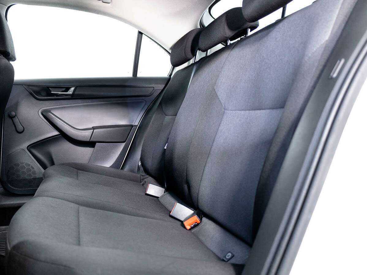 Купить Skoda Rapid, 2017, 141 688 км.. Фото: #12