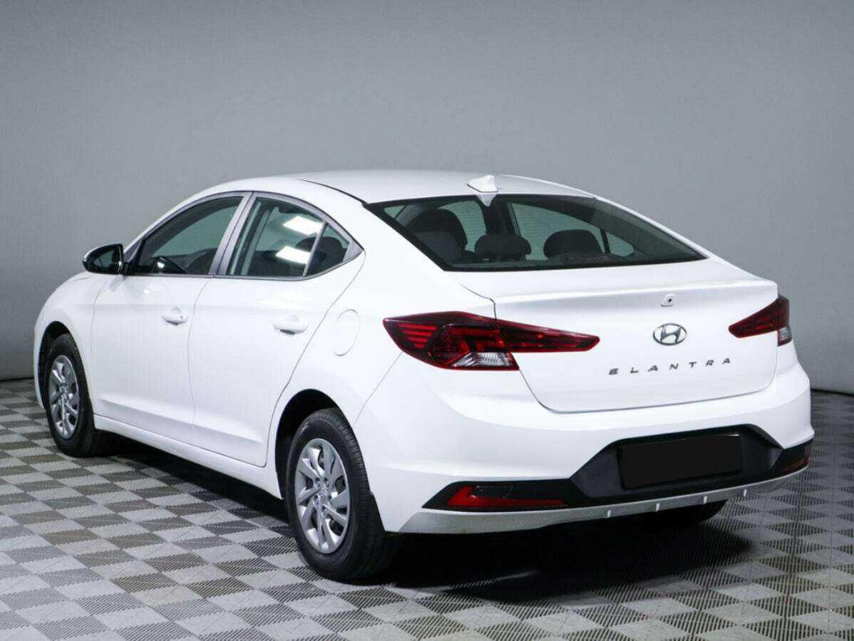 Купить Hyundai Elantra, 2020, 42 303 км.. Фото: #5