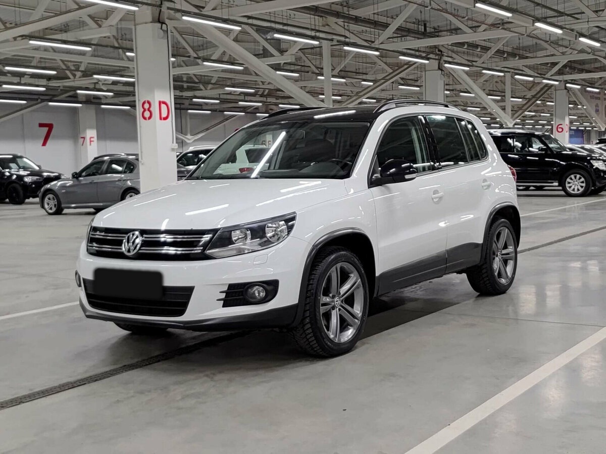 Купить Volkswagen Tiguan, 2016, 110 175 км.. Посмотреть фото