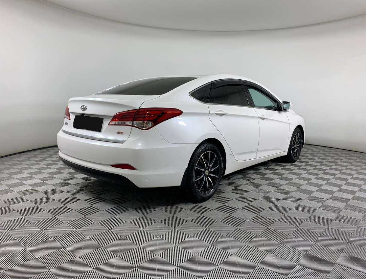 Купить Hyundai i40, 2015, 167 712 км.. Фото: #4