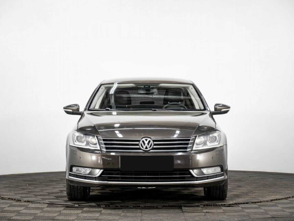 Купить Volkswagen Passat, 2012, 215 000 км.. Фото: #1