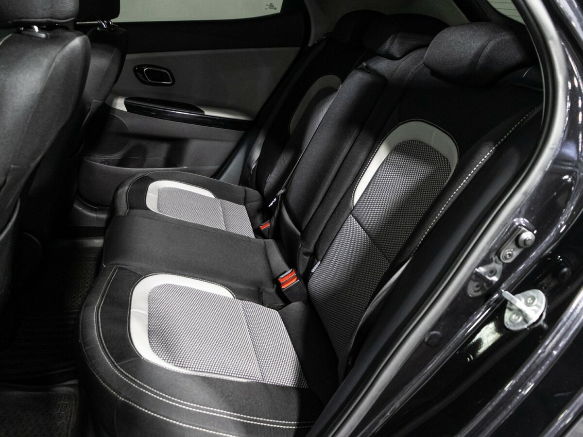 Купить Kia Ceed, 2013, 116 625 км.. Фото: #9