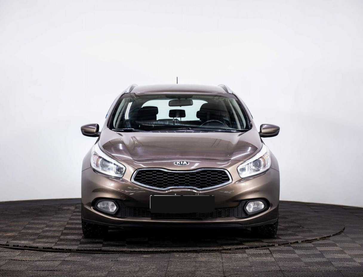 Купить Kia Ceed, 2014, 141 000 км.. Фото: #1
