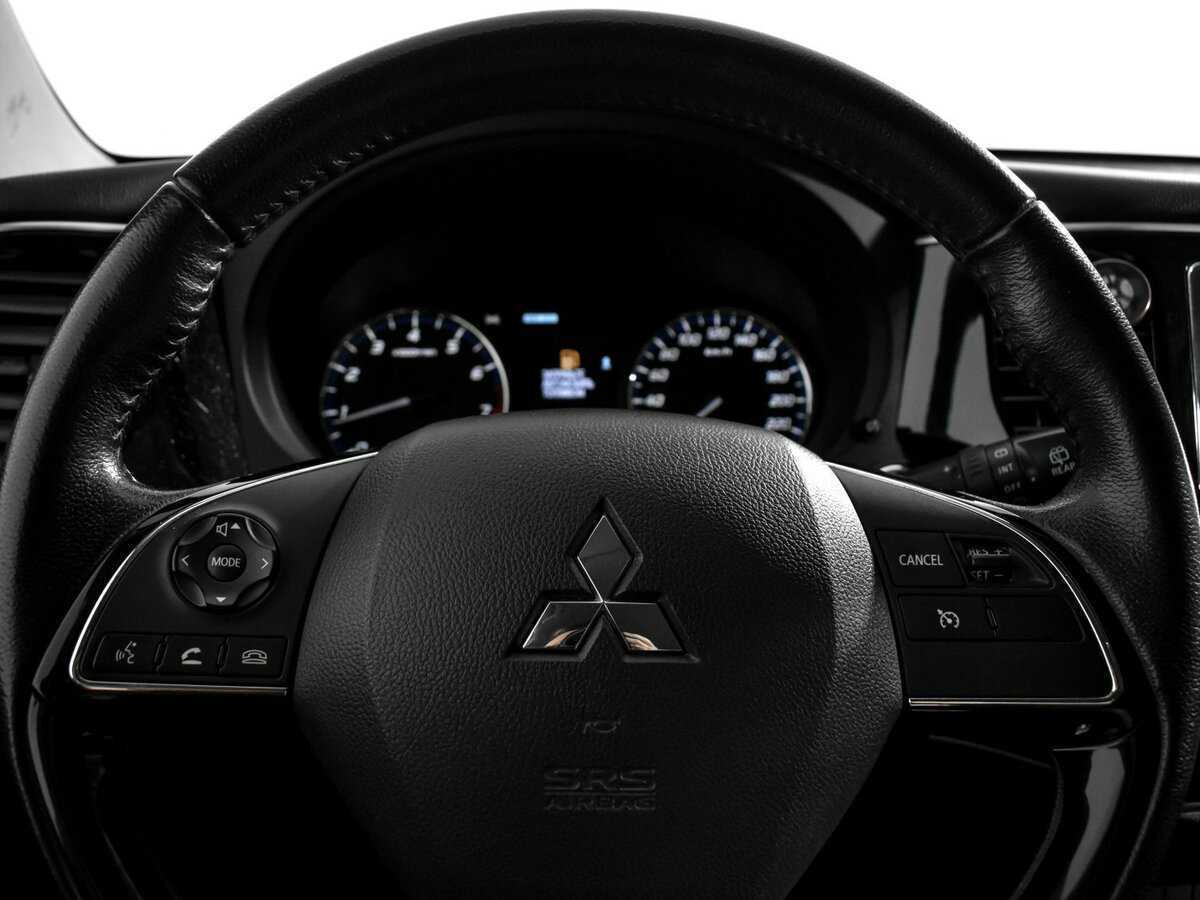 Купить Mitsubishi Outlander, 2018, 141 370 км.. Фото: #16