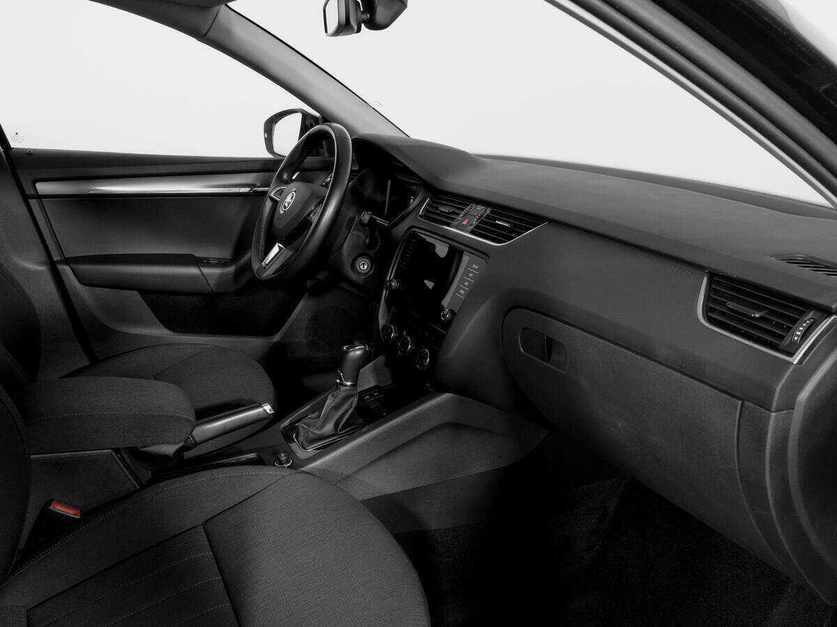 Купить Skoda Octavia, 2018, 141 210 км.. Фото: #8