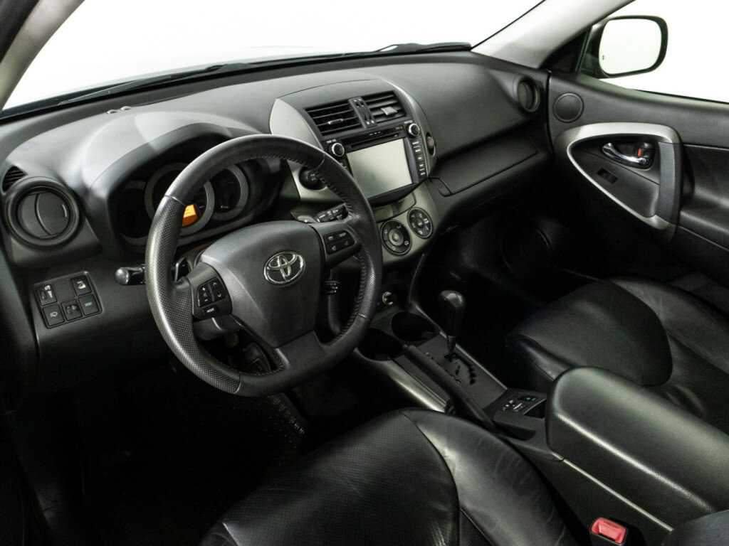 Купить Toyota RAV4, 2012, 178 976 км.. Фото: #10