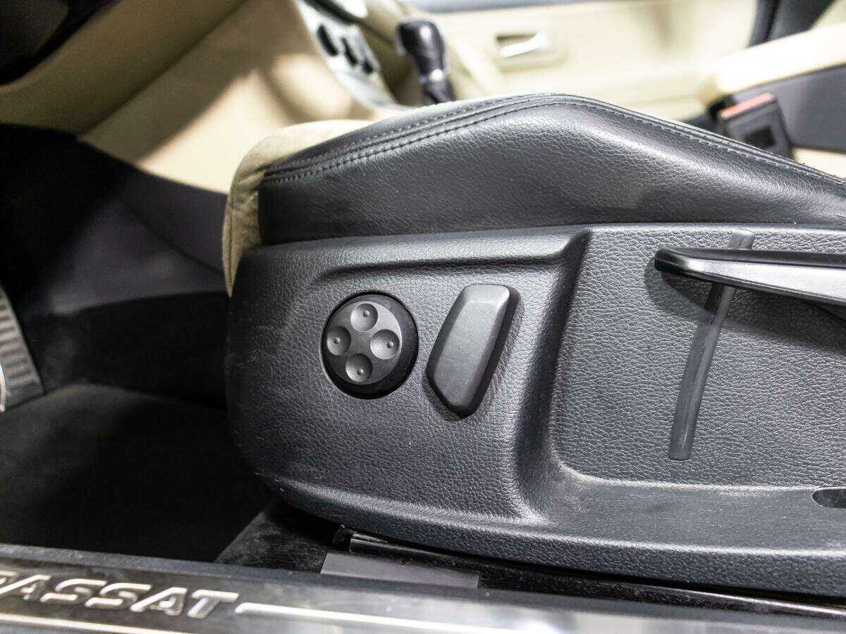 Купить Volkswagen Passat CC, 2012, 275 920 км.. Фото: #17