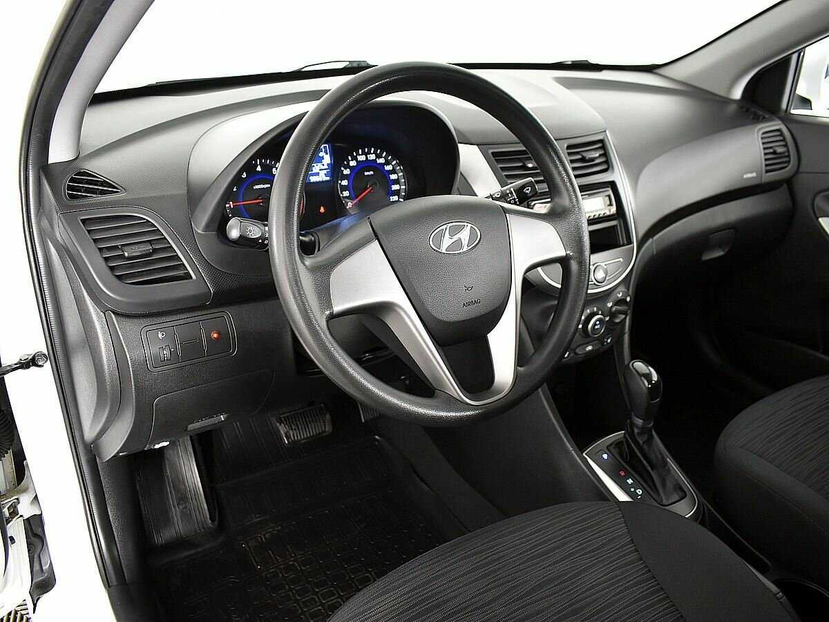 Купить Hyundai Solaris, 2014, 98 668 км.. Фото: #6