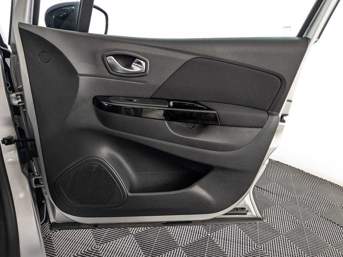 Купить Renault Kaptur, 2021, 89 428 км.. Фото: #23