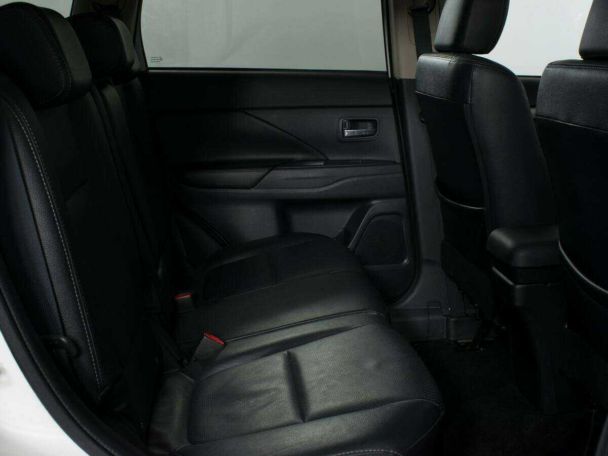 Купить Mitsubishi Outlander, 2013, 151 111 км.. Фото: #8