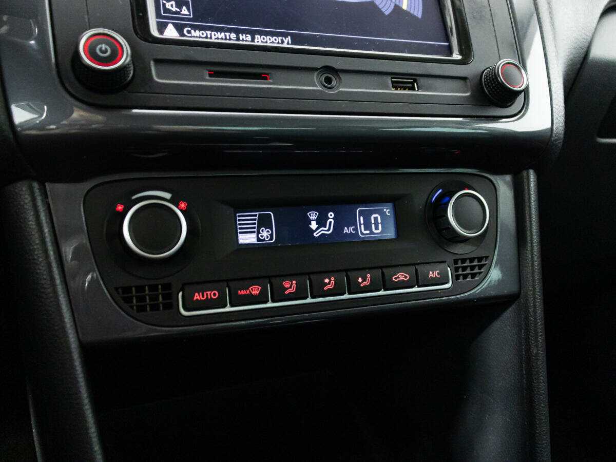 Купить Volkswagen Polo, 2019, 100 237 км.. Фото: #15