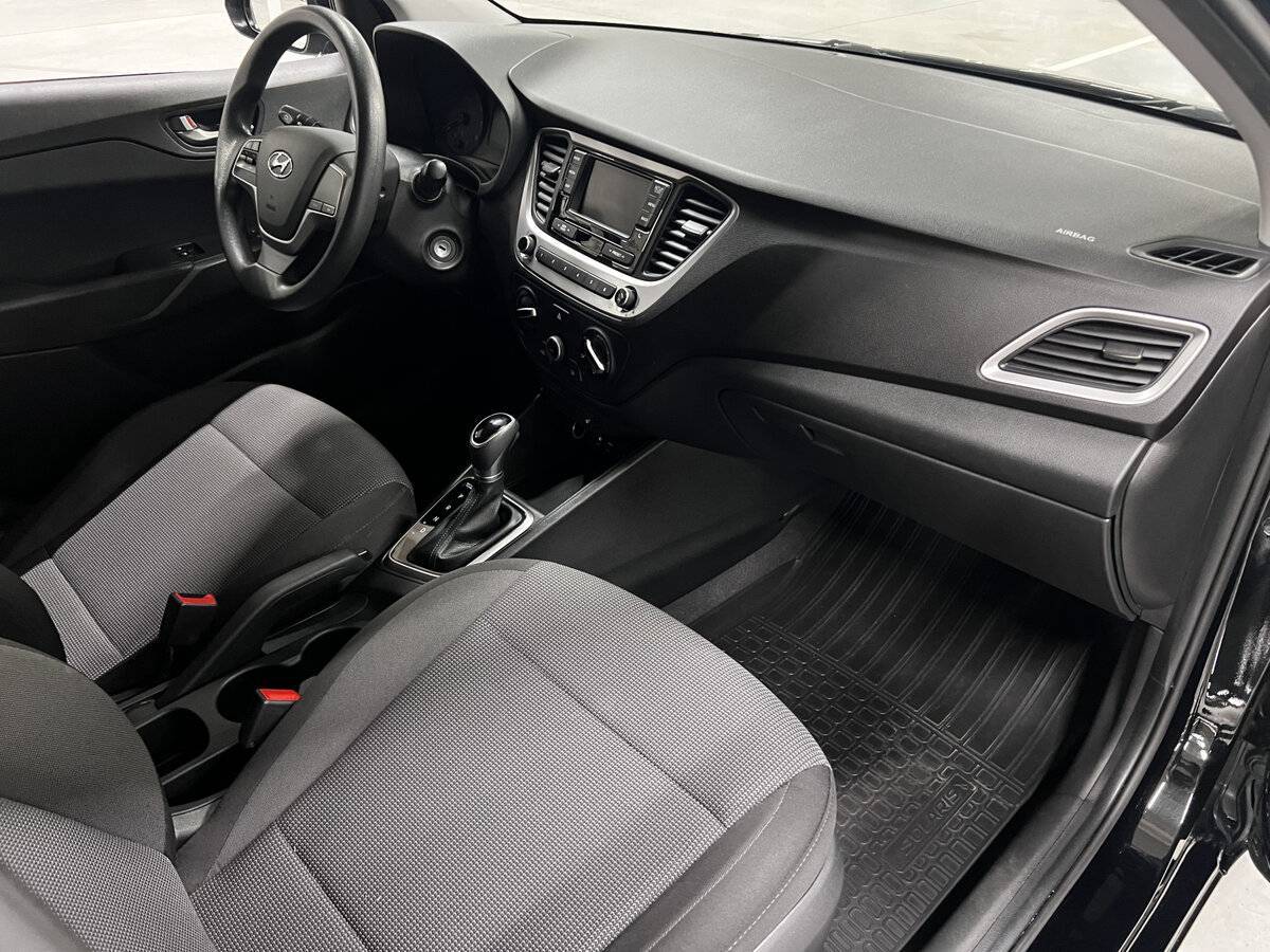 Купить Hyundai Solaris, 2017, 88 195 км.. Фото: #8