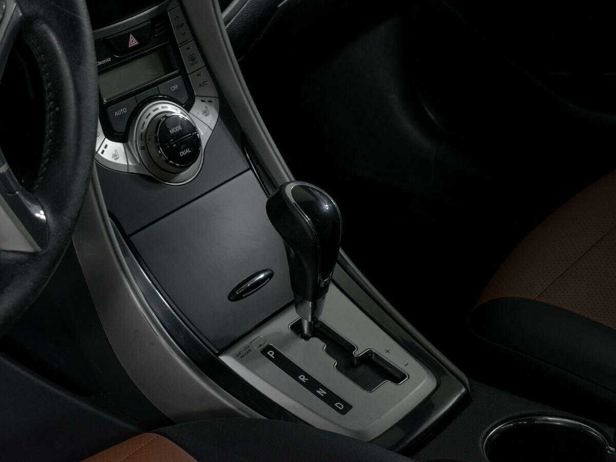 Купить Hyundai Elantra, 2012, 139 611 км.. Фото: #14