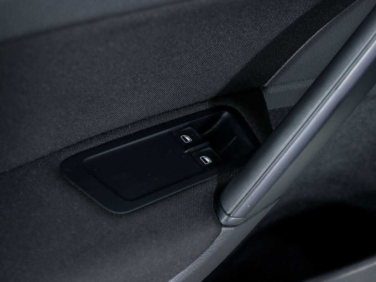 Купить Volkswagen Golf, 2013, 84 324 км.. Фото: #11