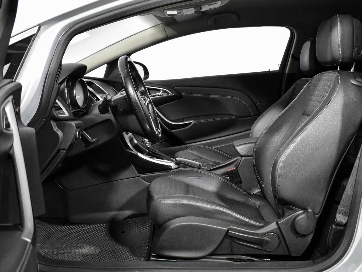 Купить Opel Astra, 2012, 200 110 км.. Фото: #9