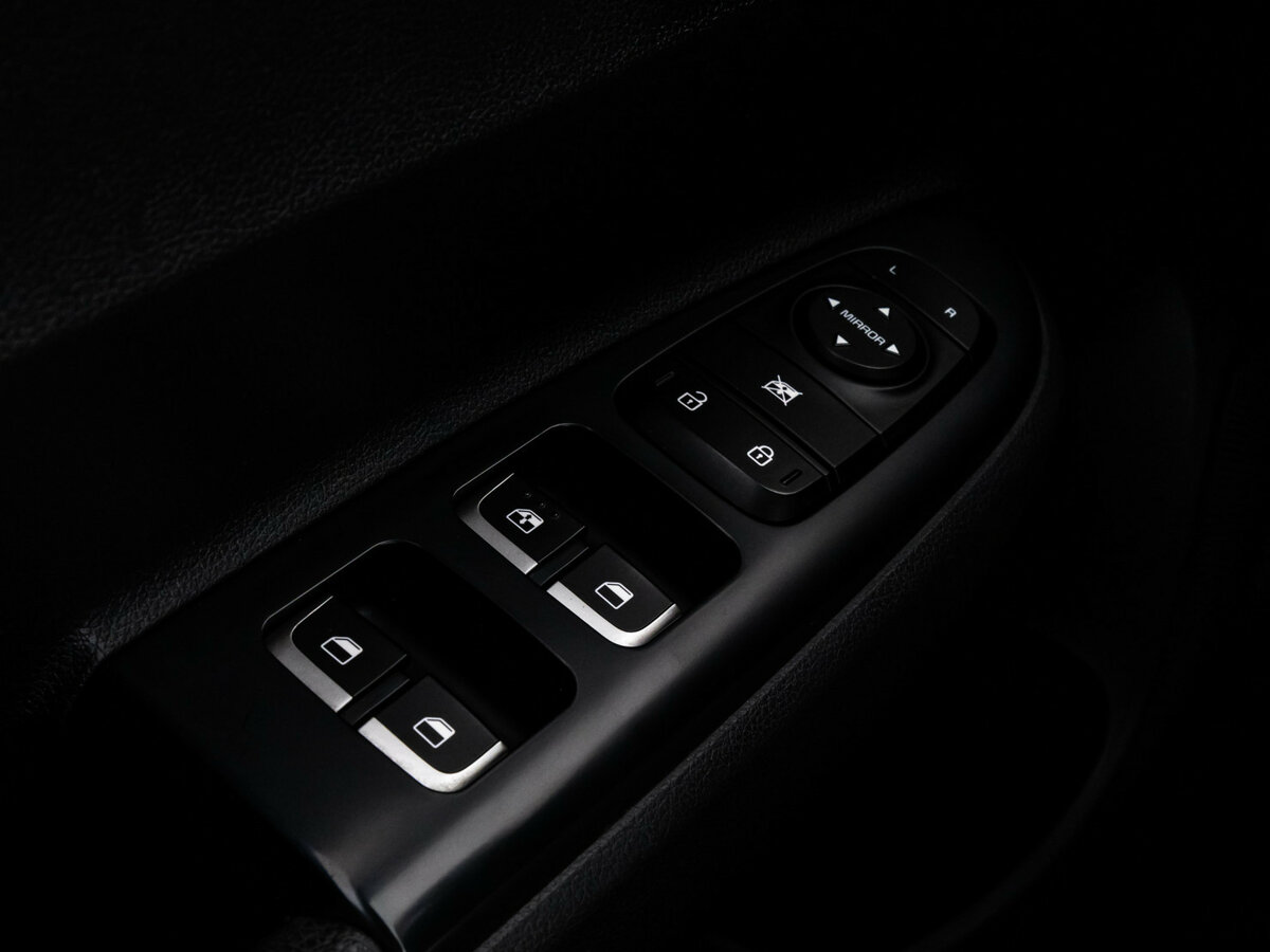 Купить Kia Rio, 2020, 113 463 км.. Фото: #15