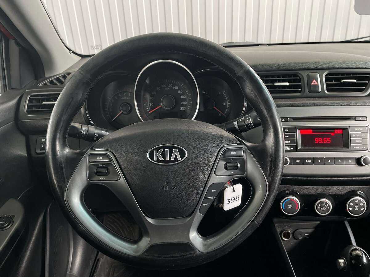 Купить Kia Rio, 2015, 158 645 км.. Фото: #9
