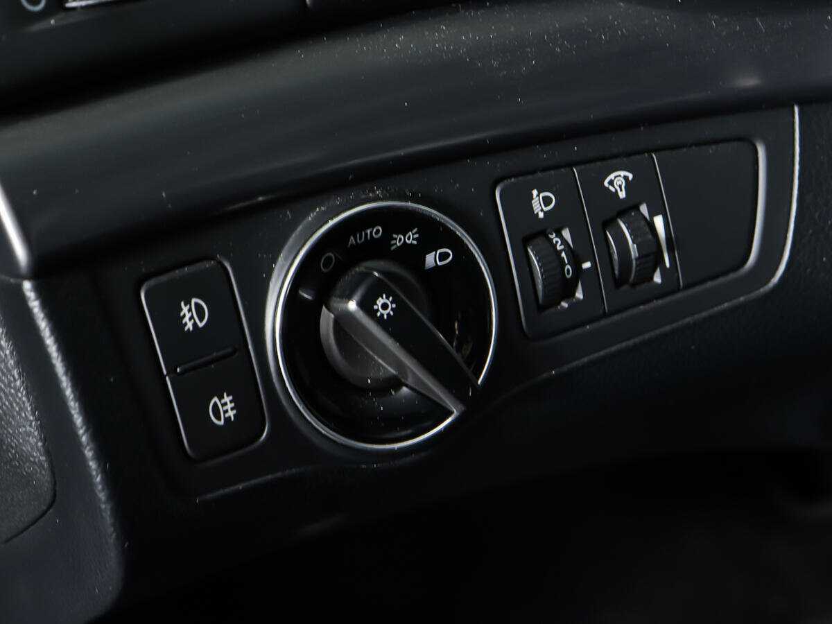 Купить Hyundai i40, 2015, 62 790 км.. Фото: #16