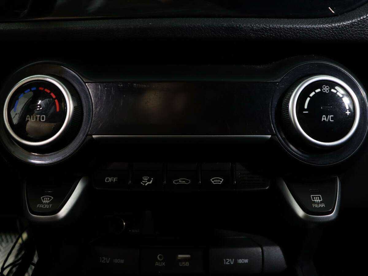 Купить Kia Rio, 2018, 79 850 км.. Фото: #20