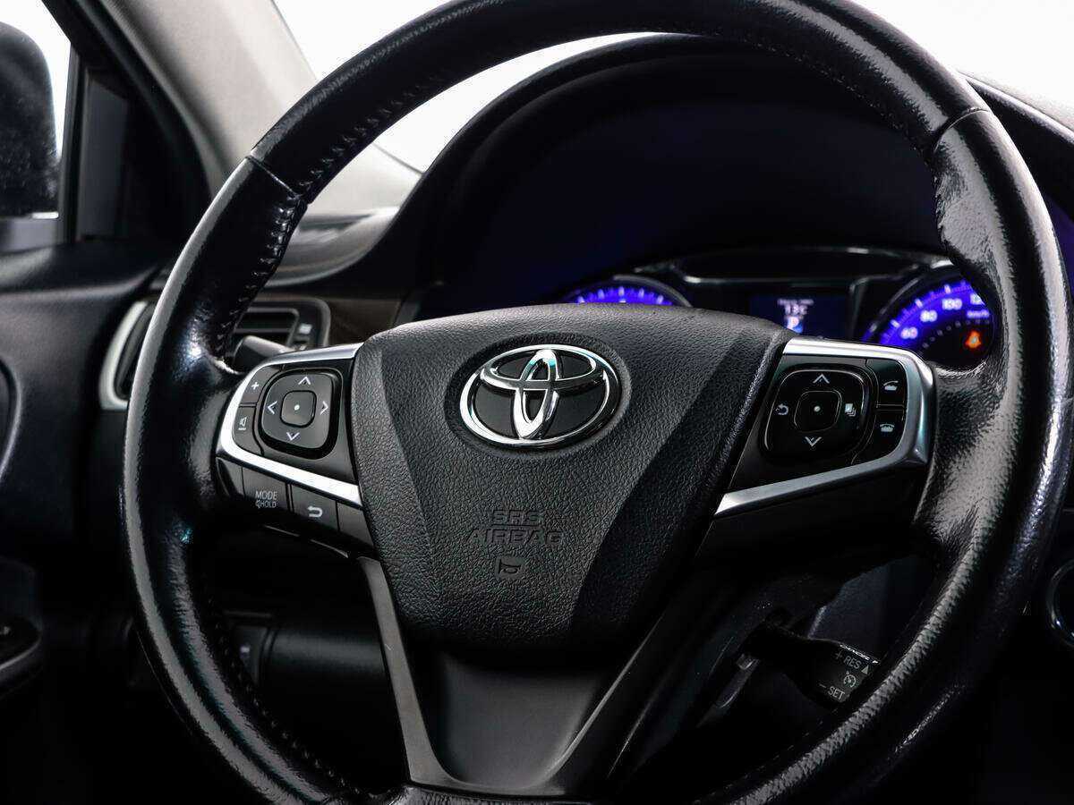 Купить Toyota Camry, 2017, 176 436 км.. Фото: #12