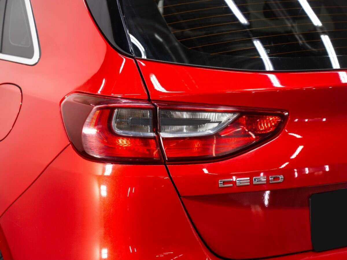 Купить Kia Ceed, 2019, 89 000 км.. Фото: #9