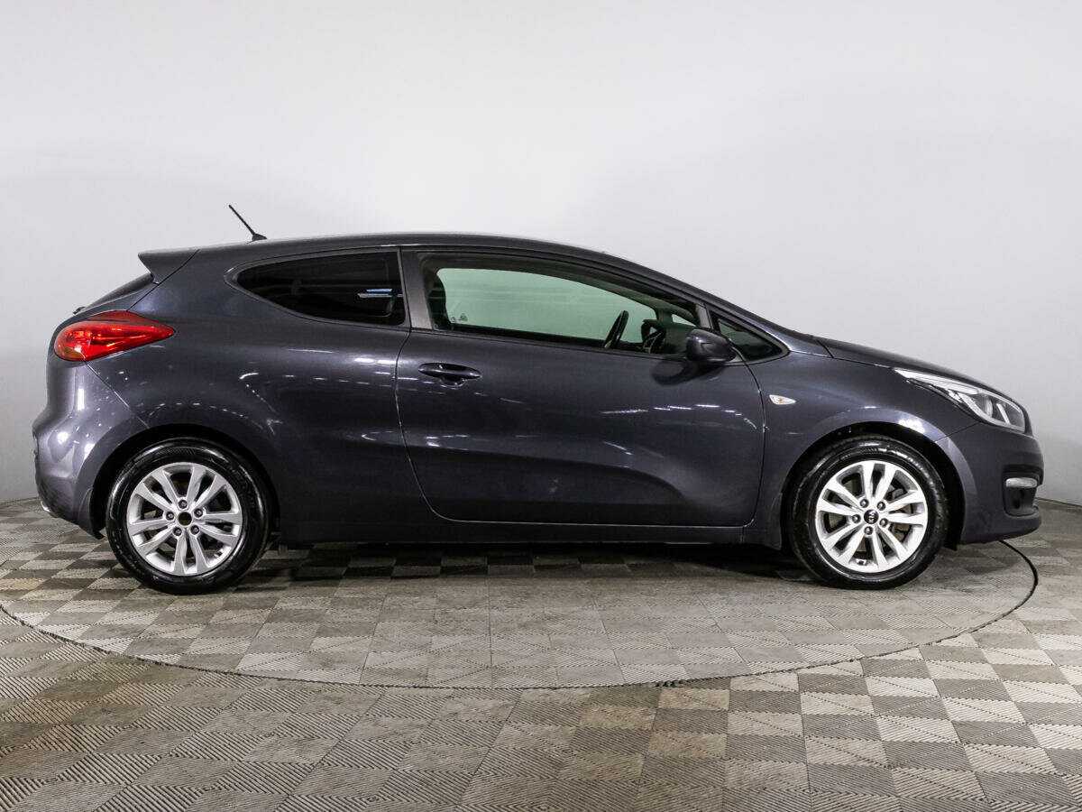 Купить Kia Ceed, 2016, 129 087 км.. Фото: #3