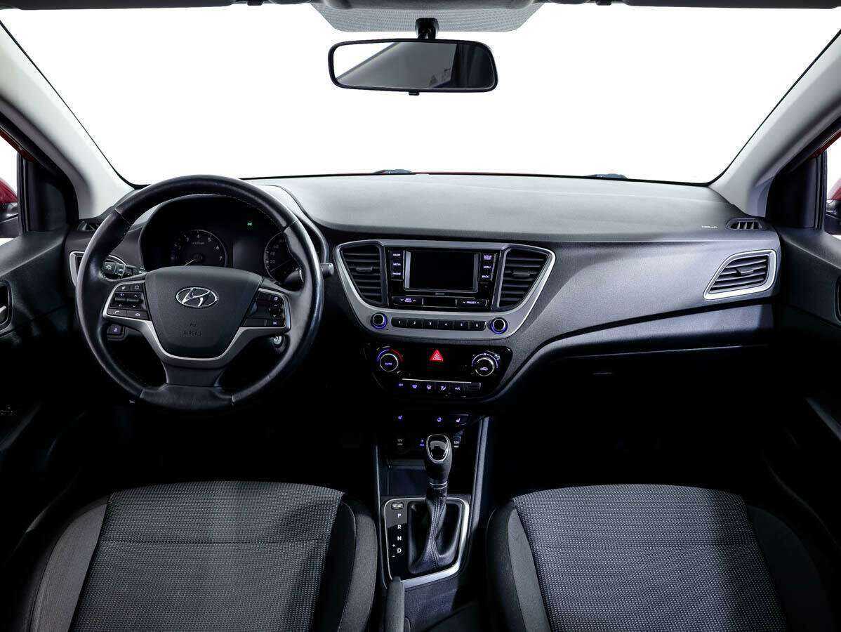 Купить Hyundai Solaris, 2017, 64 675 км.. Фото: #8